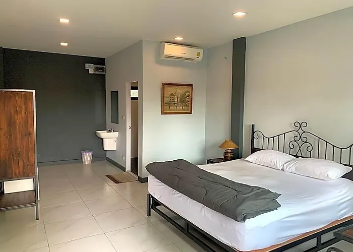 Imm Hotel